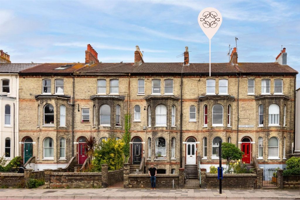 Gladstone Terrace, Brighton, BN2 3LB